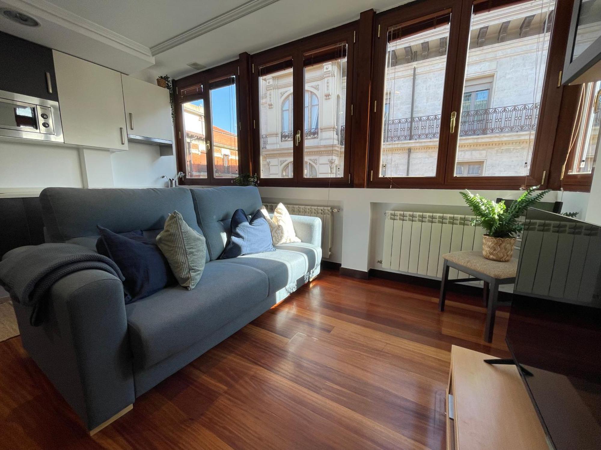 Atuaire Home Vivienda A Luminosa Parking Incluido En Plena Calle Comercial Burgo Eksteriør billede